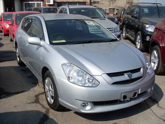 2003 Toyota Caldina Photos