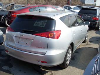 2003 Toyota Caldina Pictures