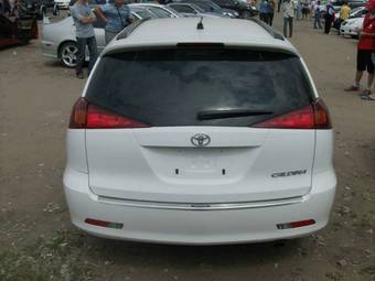 2003 Toyota Caldina Pictures