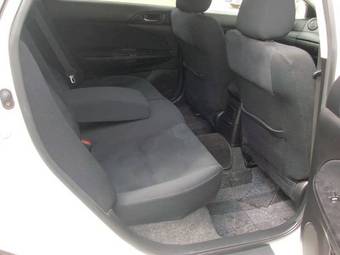2003 Toyota Caldina Photos