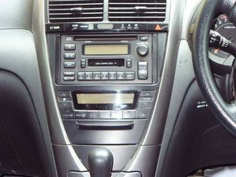 2003 Toyota Caldina Images