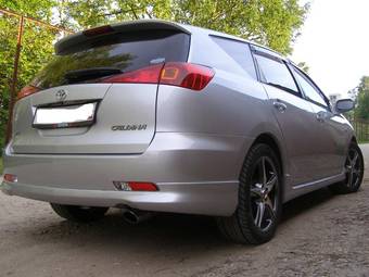2003 Toyota Caldina Photos