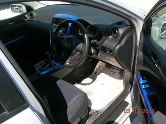 2003 Toyota Caldina Photos