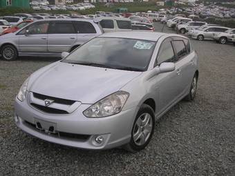 2003 Toyota Caldina Photos