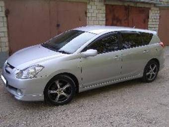 2003 Toyota Caldina Photos