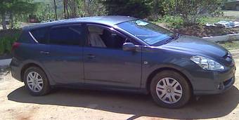 2003 Toyota Caldina Pictures