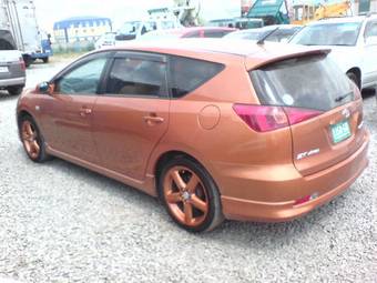 2003 Toyota Caldina Photos