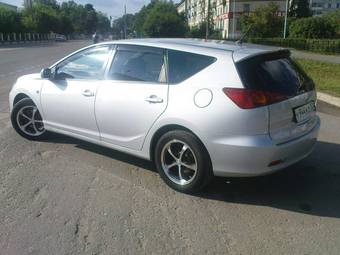 2003 Toyota Caldina Pictures