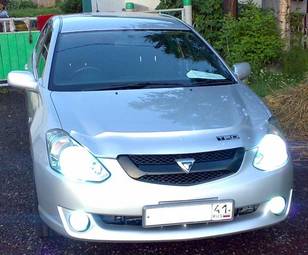 2003 Toyota Caldina Images