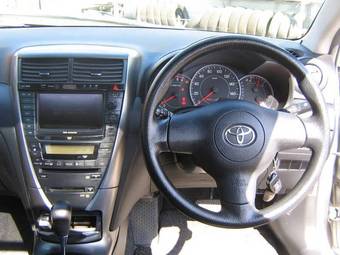 2003 Toyota Caldina Photos