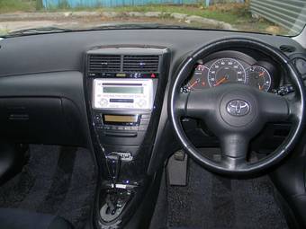 2003 Toyota Caldina Photos