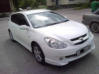 2003 Toyota Caldina Photos