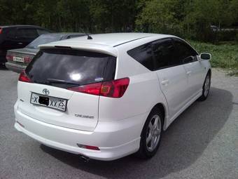 2003 Toyota Caldina Photos