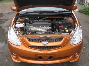 2003 Toyota Caldina Images