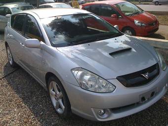 2003 Toyota Caldina Photos