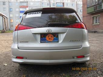 2003 Toyota Caldina Pictures