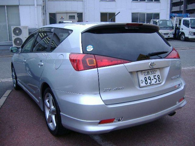 2004 Toyota Caldina