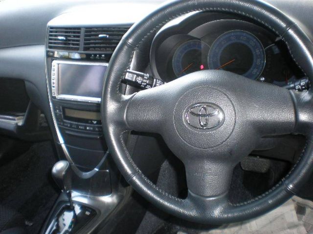 2004 Toyota Caldina