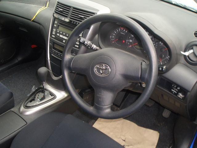 2004 Toyota Caldina