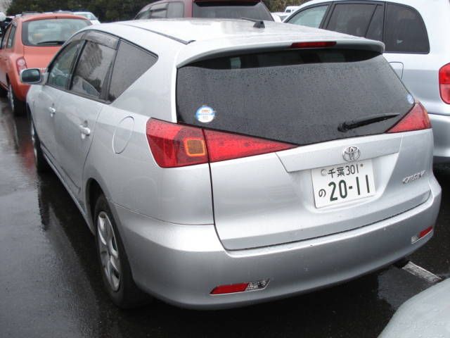 2004 Toyota Caldina