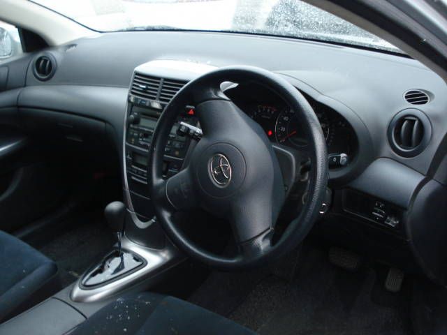 2004 Toyota Caldina