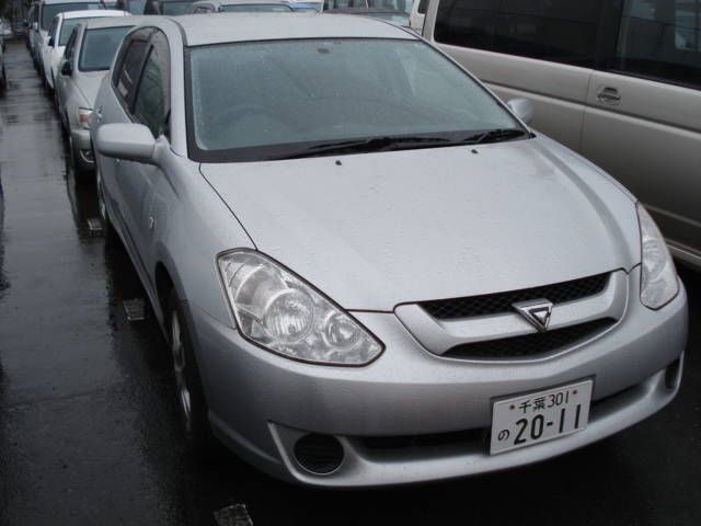 2004 Toyota Caldina