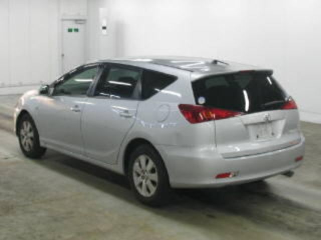 2004 Toyota Caldina