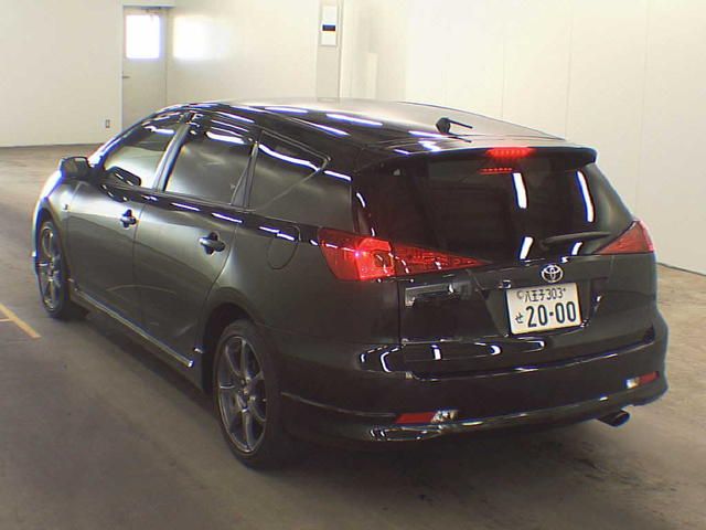 2004 Toyota Caldina