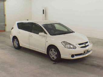 2004 Toyota Caldina