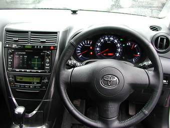 2004 Toyota Caldina Photos
