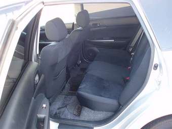 2004 Toyota Caldina Photos