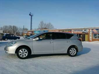 2004 Toyota Caldina Photos