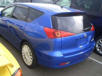 2004 Toyota Caldina Pictures