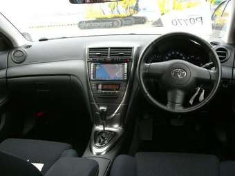 2004 Toyota Caldina Pictures