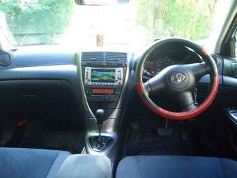 2004 Toyota Caldina Pictures