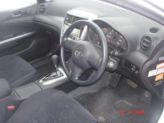 2004 Toyota Caldina Pictures