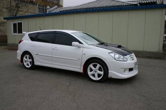 2004 Toyota Caldina Pictures