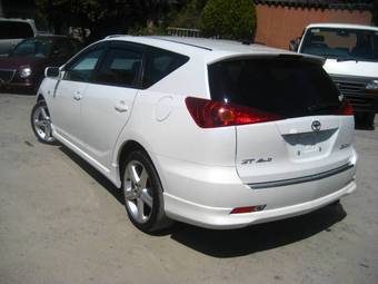 2004 Toyota Caldina Pictures