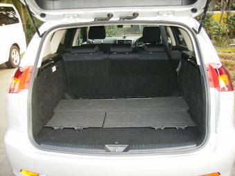 2004 Toyota Caldina Pictures