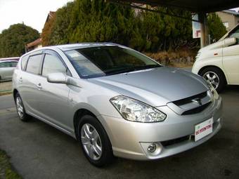 2004 Toyota Caldina Photos