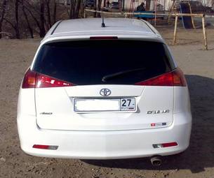 2004 Toyota Caldina Pictures