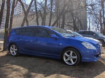 2004 Toyota Caldina Pictures