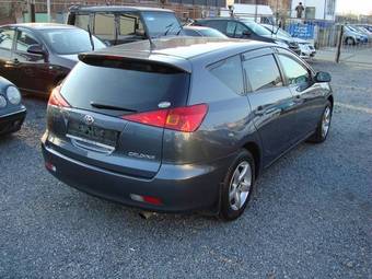 2004 Toyota Caldina Pictures