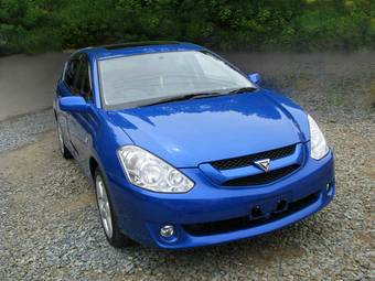 2004 Toyota Caldina Photos