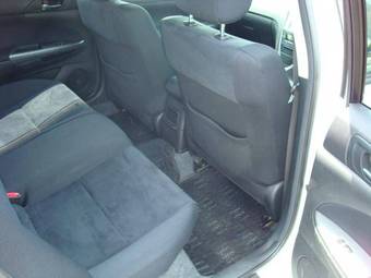 2004 Toyota Caldina Pictures
