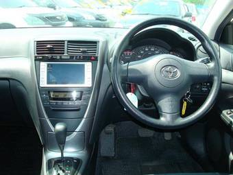 2004 Toyota Caldina Pictures