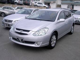 2004 Toyota Caldina Pictures