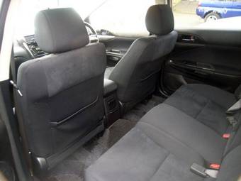 2004 Toyota Caldina Photos