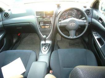 2004 Toyota Caldina For Sale