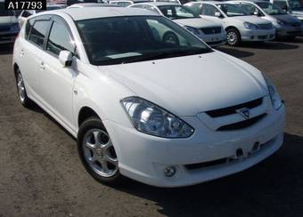 2004 Toyota Caldina Photos